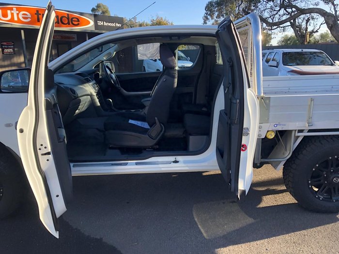 2017 Mazda BT-50 XT Hi-Rider UR 4x2 Cool White