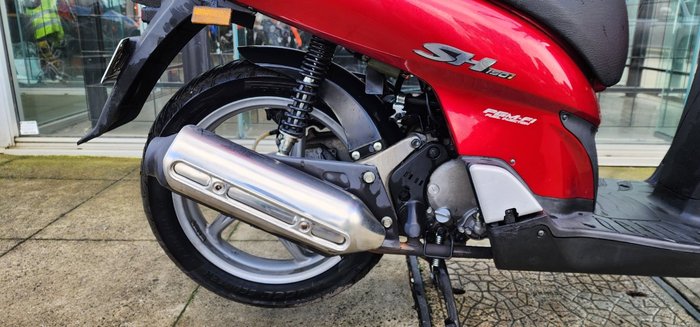 2008 Honda SH150i RED