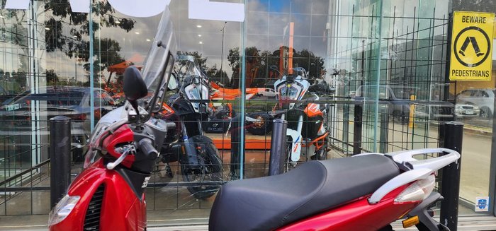 2008 Honda SH150i RED