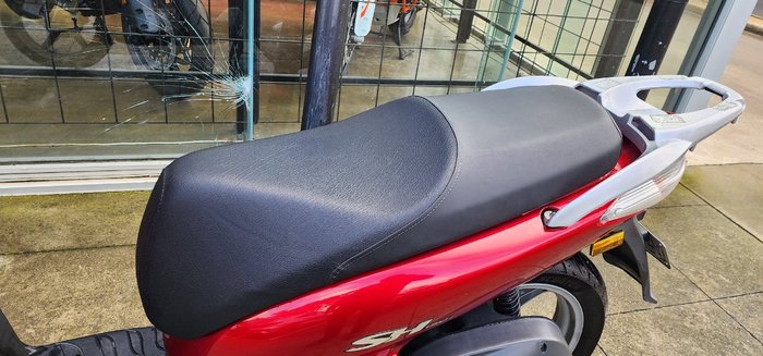 2008 Honda SH150i RED