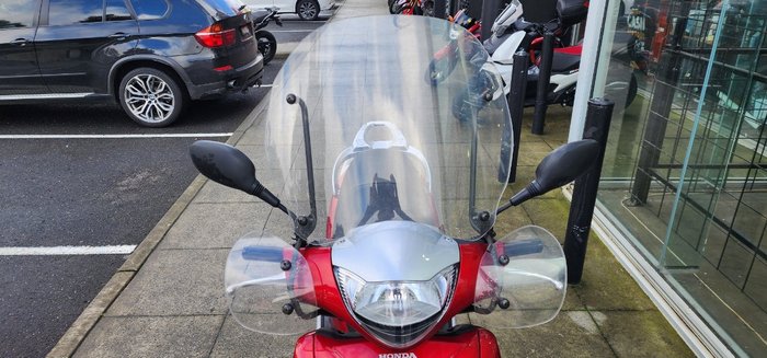 2008 Honda SH150i RED