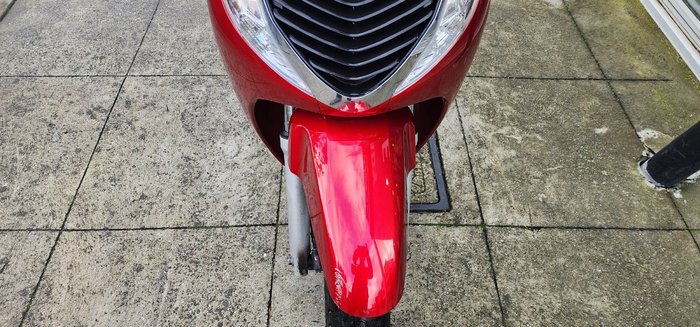2008 Honda SH150i RED
