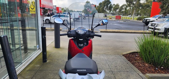 2008 Honda SH150i RED
