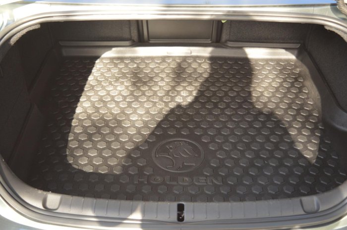 2014 Holden Calais V VF MY14 Prussian Steel