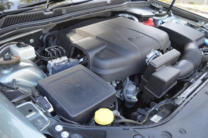 2014 Holden Calais V VF MY14 Prussian Steel