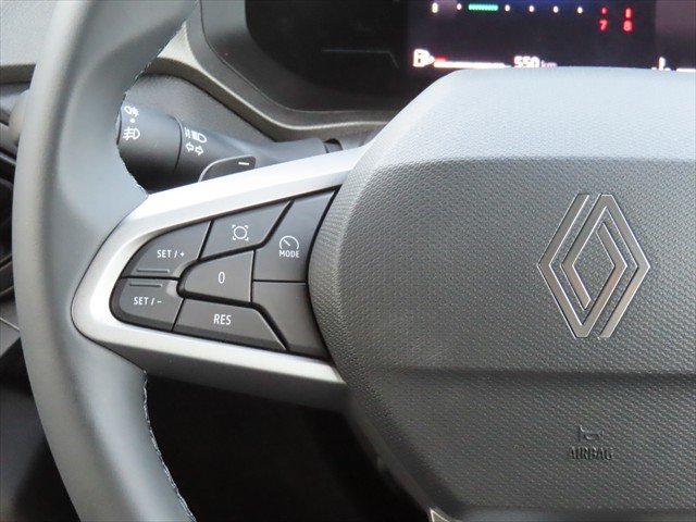 2025 Renault Duster Techno