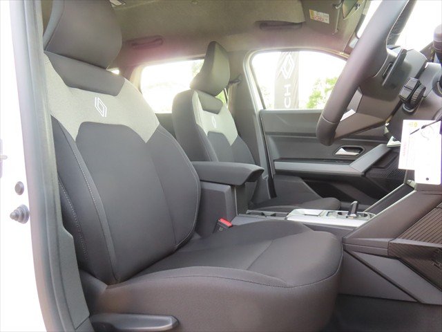 2025 Renault Duster Evolution