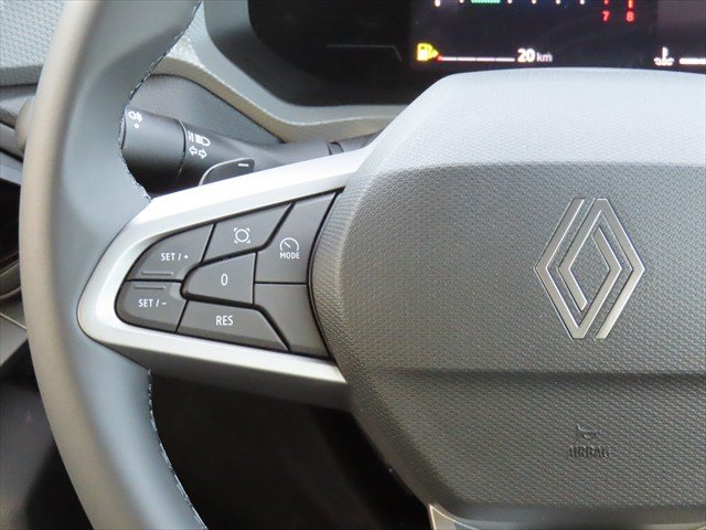 2025 Renault Duster Evolution
