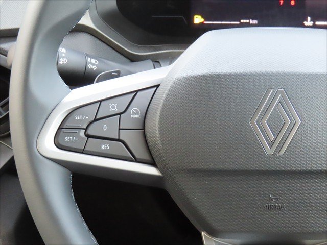 2025 Renault Duster Techno