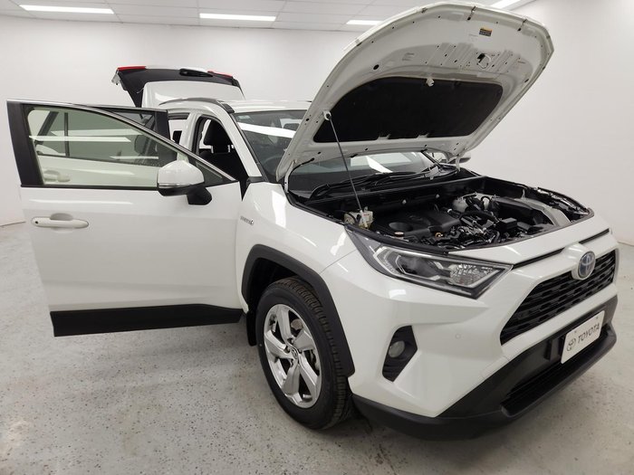 2019 Toyota RAV4 GXL AXAH52R Crystal Pearl