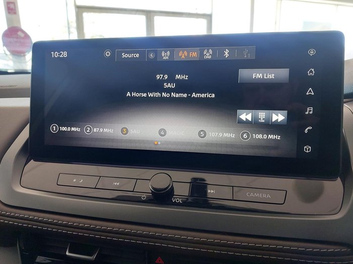 2025 Nissan QASHQAI Ti