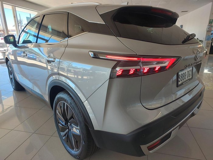 2025 Nissan QASHQAI Ti