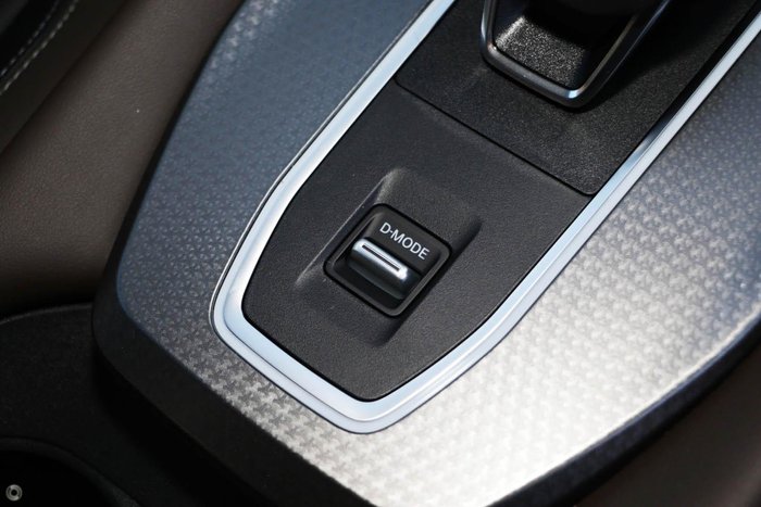 2025 Nissan QASHQAI Ti