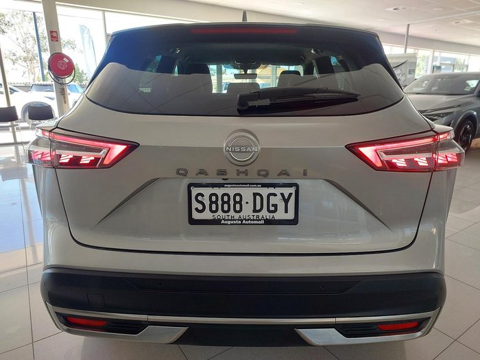 2025 Nissan QASHQAI Ti