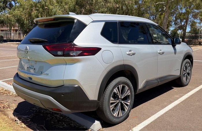 2025 Nissan X-TRAIL ST-L e-POWER