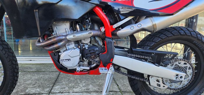 2019 SWM RS 500 R RED