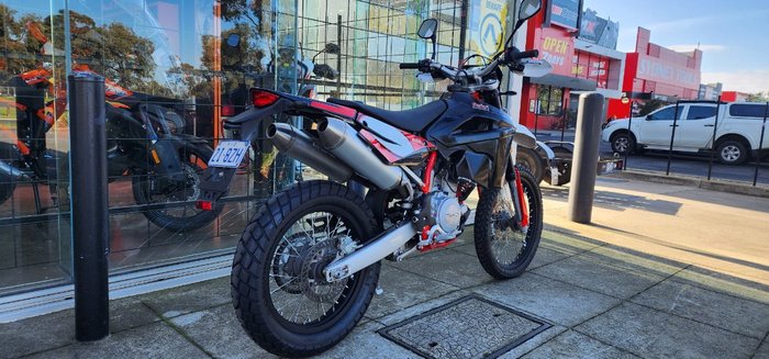 2019 SWM RS 500 R RED