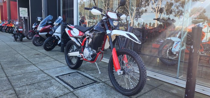 2019 SWM RS 500 R RED
