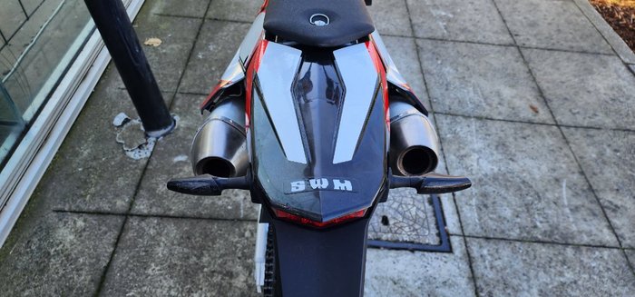 2019 SWM RS 500 R RED