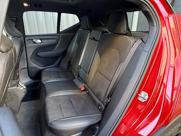 2019 Volvo XC40 T5 R-Design MY19 AWD Fusion Red