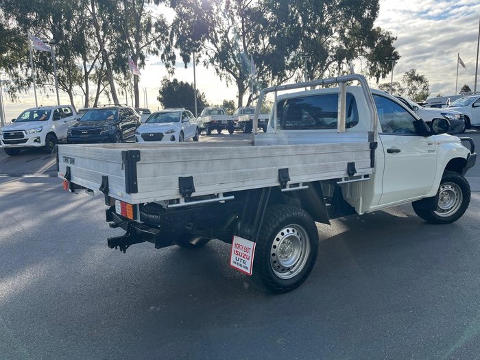 2019 Mitsubishi Triton GLX