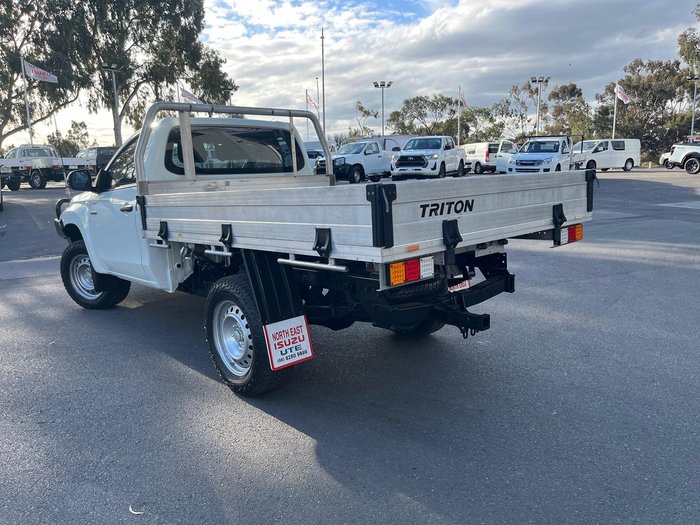 2019 Mitsubishi Triton GLX