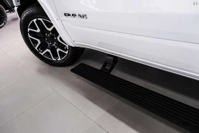 2025 RAM 1500 Laramie Sport Hurricane SO RamBox