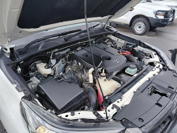 2021 Toyota Hilux SR