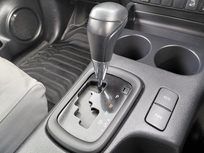 2021 Toyota Hilux SR