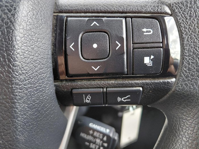 2021 Toyota Hilux SR