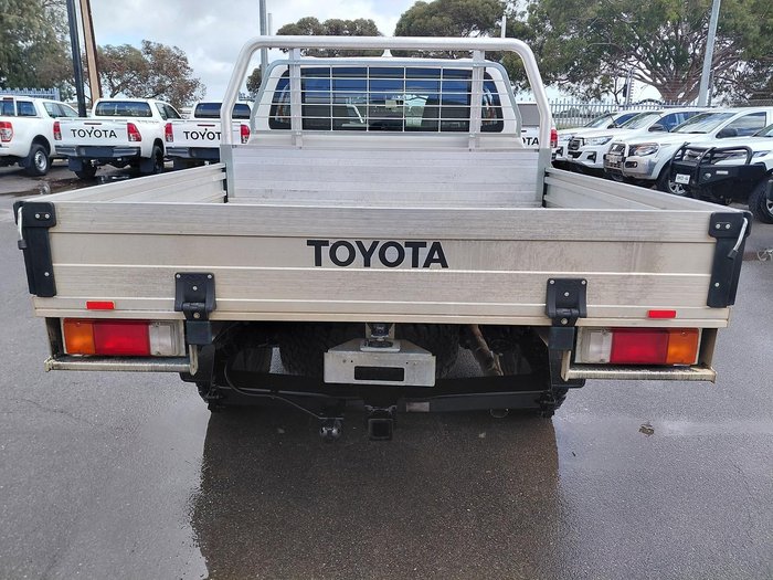 2021 Toyota Hilux SR