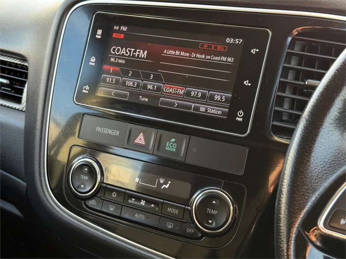 2018 MITSUBISHI OUTLANDER ES 5 SEAT (AWD)