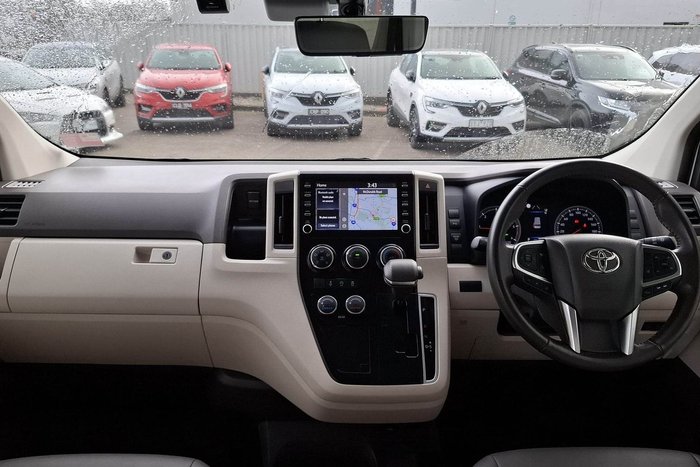 2020 Toyota Hiace Commuter GL GDH322R