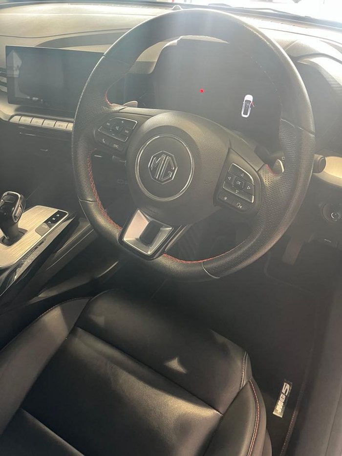 2023 MG MG5 Essence