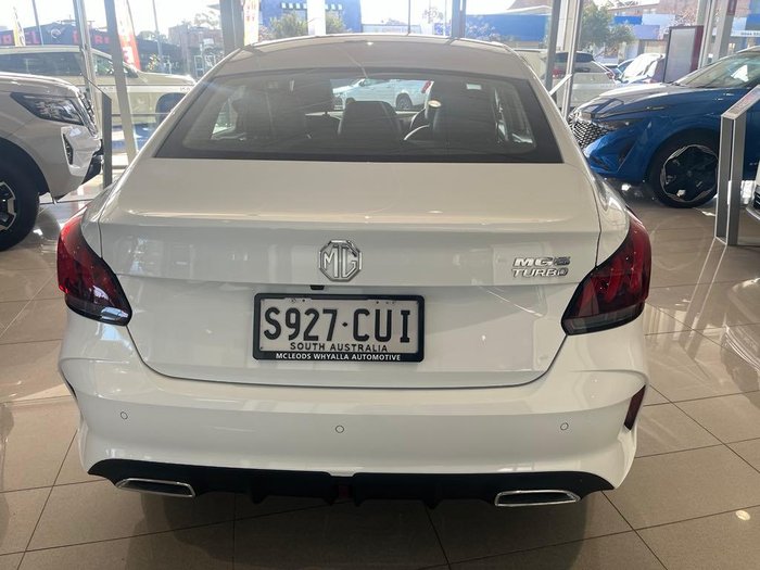 2023 MG MG5 Essence
