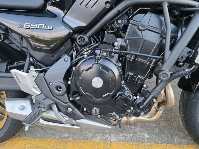 2025 Kawasaki 2025 Kawasaki 650CC Z650RS (LAMS) BLACK