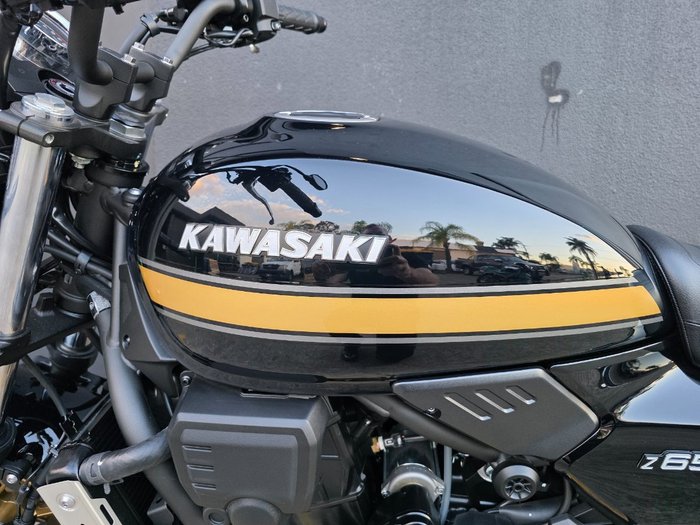 2025 Kawasaki 2025 Kawasaki 650CC Z650RS (LAMS) BLACK