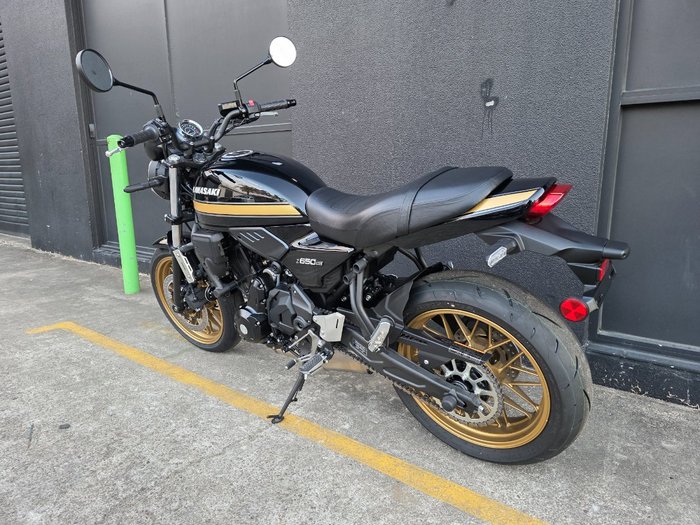 2025 Kawasaki 2025 Kawasaki 650CC Z650RS (LAMS) BLACK