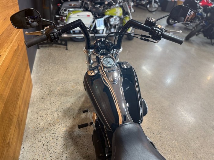2017 Harley-davidson FXDWG WIDE GLIDE Black