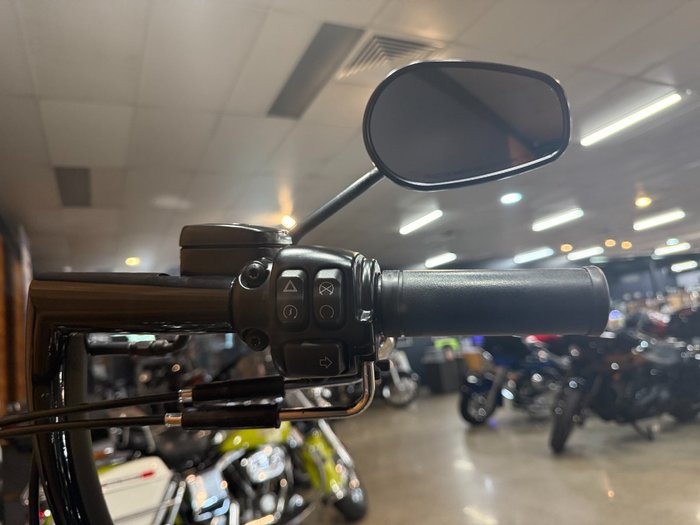 2017 Harley-davidson FXDWG WIDE GLIDE Black