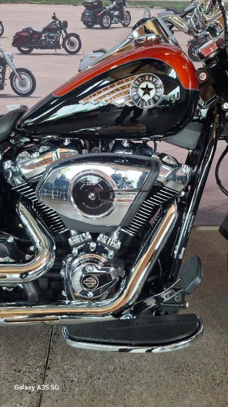 2025 Harley-davidson FLFB FAT BOY (117) WHISKEY FIRE / BLACK