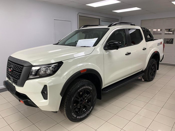 2025 Nissan Navara PRO-4X D23 MY25 4X4 Dual Range White Pearl