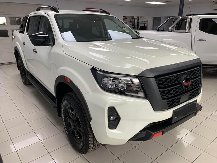 2025 Nissan Navara PRO-4X D23 MY25 4X4 Dual Range White Pearl