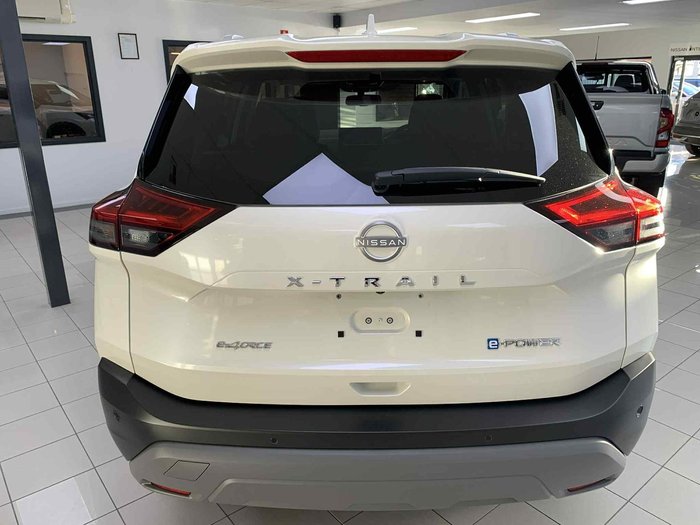 2025 Nissan X-TRAIL ST-L e-POWER