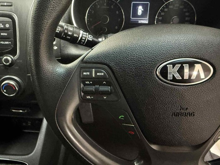 2016 Kia Cerato S YD MY17 White