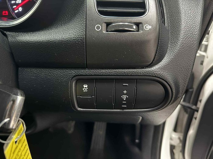 2016 Kia Cerato S YD MY17 White