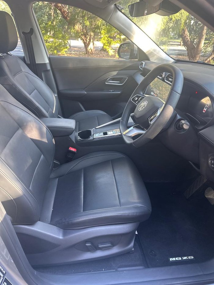 2025 MG ZS Essence Hybrid+ ZS32 MY25 Sloane Silver