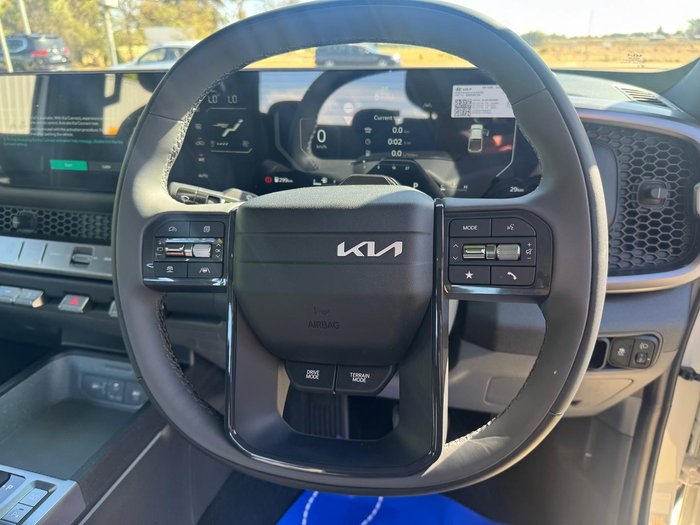2025 Kia Tasman S