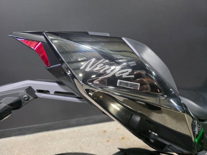 2024 Kawasaki NINJA H2 GREY