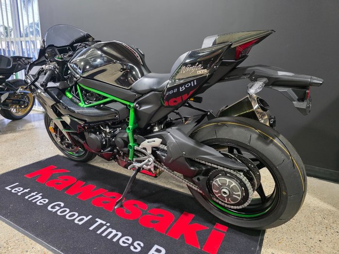 2024 Kawasaki NINJA H2 GREY